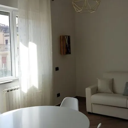 Literary House Apartment *